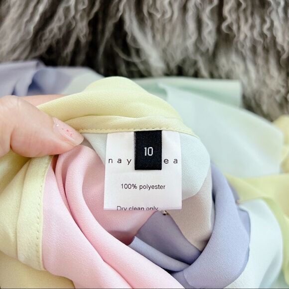 Naya Rea Natalia Laser Dress size US10 - Picture 10 of 10